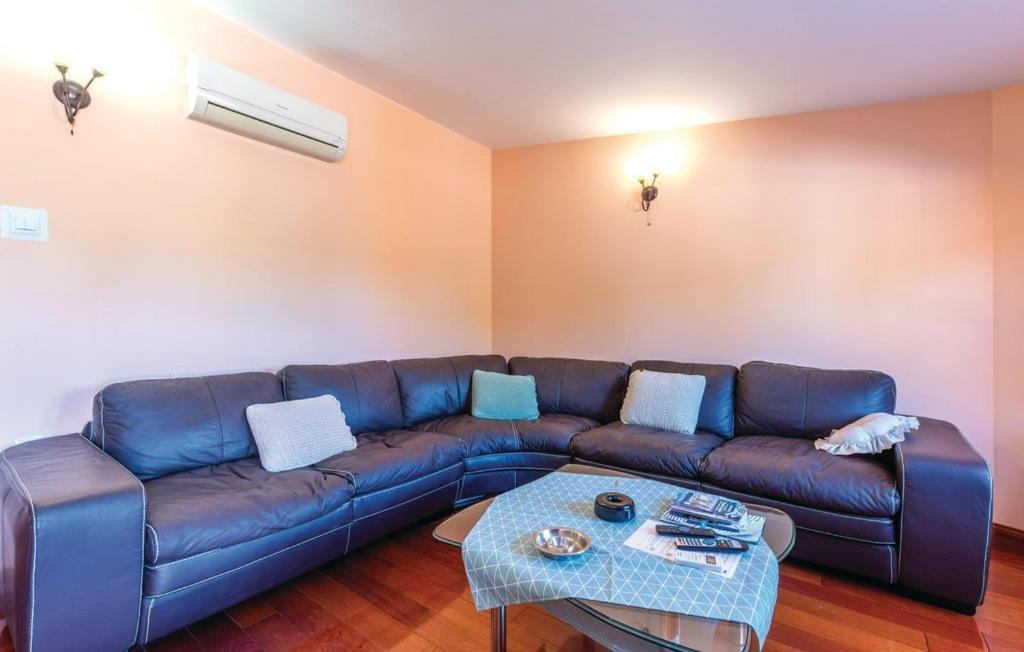 Apartment Relax Podstrana
